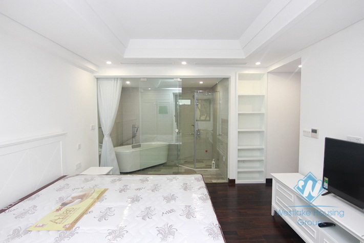 Luxury one bedroom apartment available for rent in Tay Ho,Ha Noi